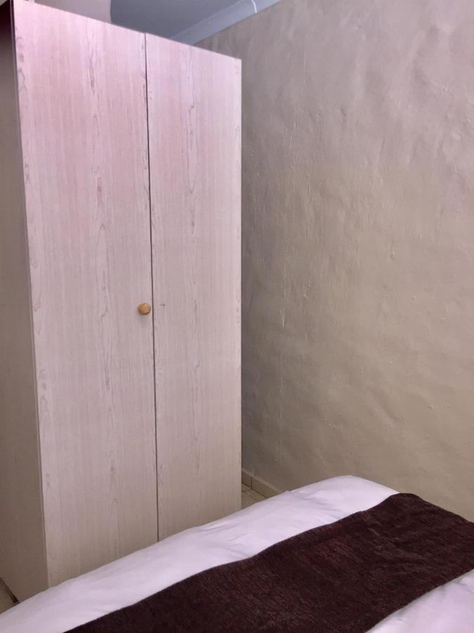 African Kingdom Guest House Boksburg Buitenkant foto